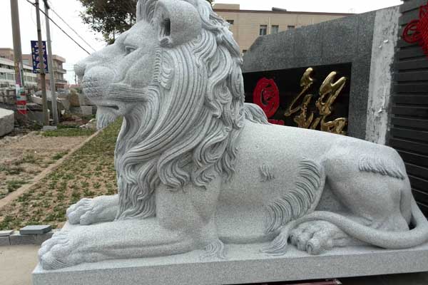 門(mén)頭牌匾風(fēng)水（門(mén)頭牌匾風(fēng)水吉兇含義）
